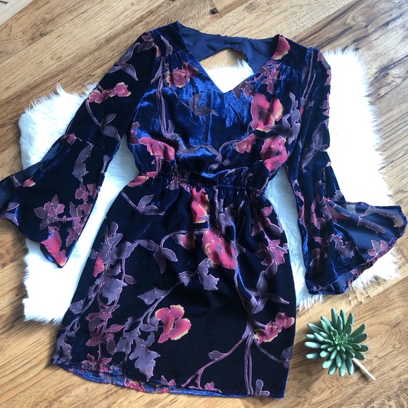 Burnout Velvet Floral Dress - Picture 1 of 6